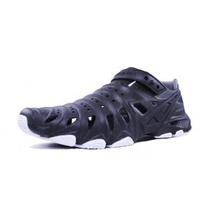 CrossKix 2.0 Knightrider Black Closed Toe Water Shoes‎ Men 13 All Terrain NEW